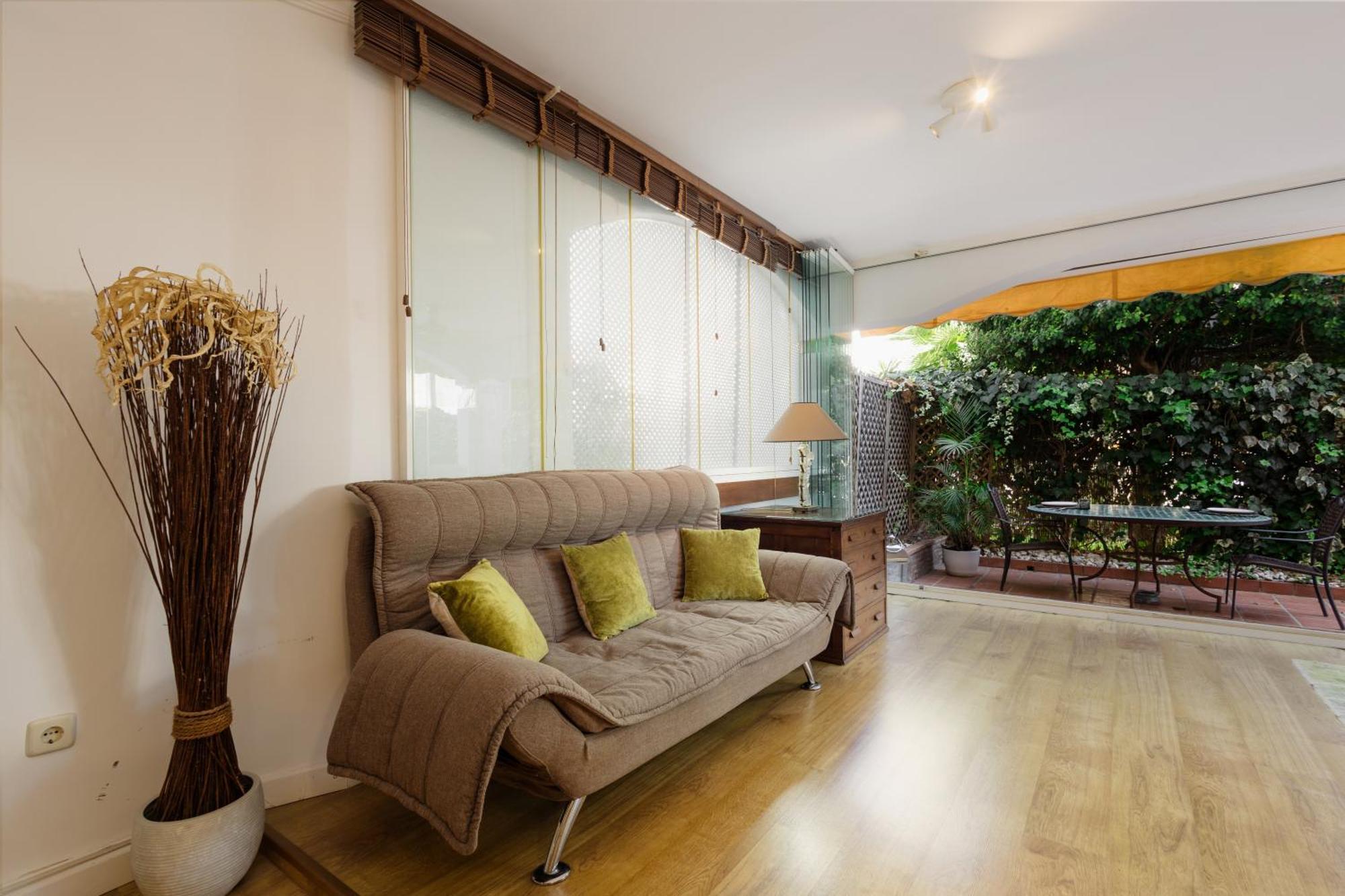 Ground Floor Holiday Apartment With Terrace And Pool In Puerto Banus, Марбелья Екстер'єр фото
